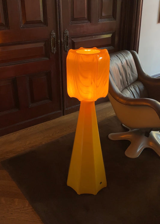 ILKA Plast Cocoon Floor Lamp